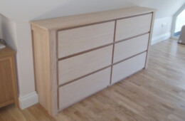 Oak veneered drawer unit