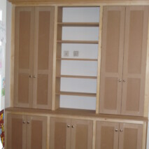 Dresser unit