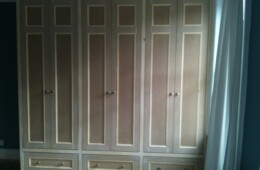 Really Nice Looking Wardrobe