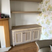 Shaker with Panel Mould