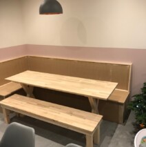 Kitchen Seating Area and Table